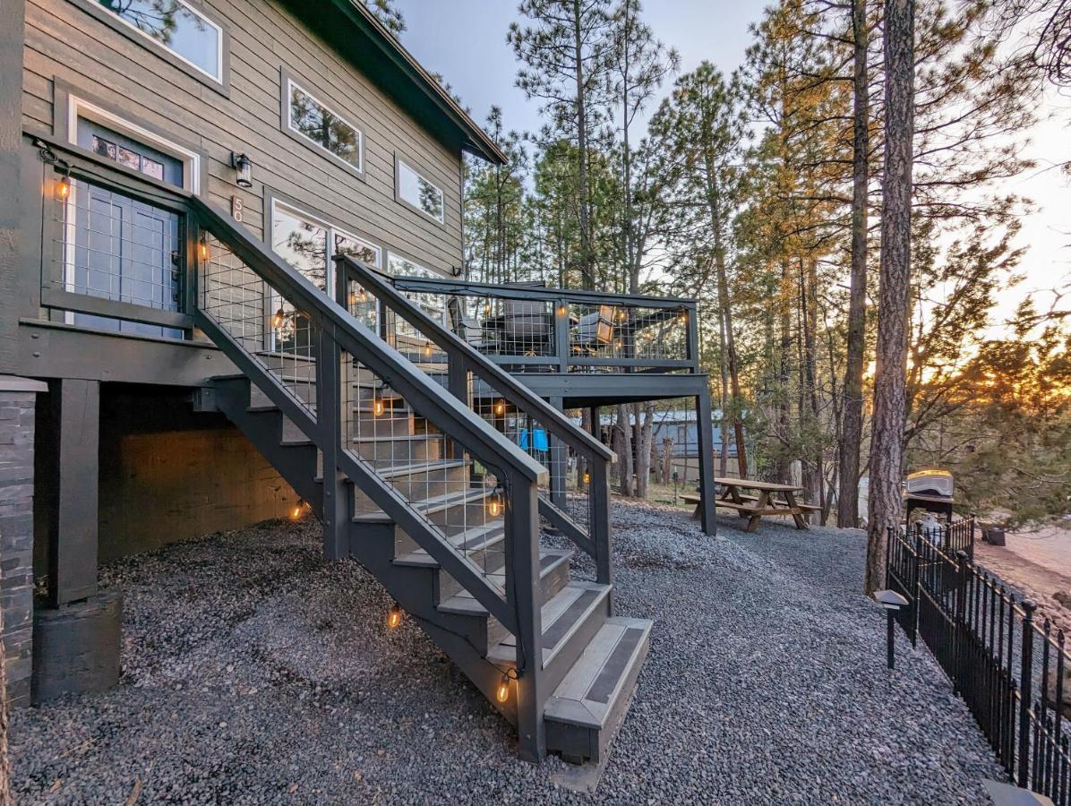 Hillside Hangout 3Bd/2Ba, Elevated Deck Sunsets 파인톱-호변 외부 사진